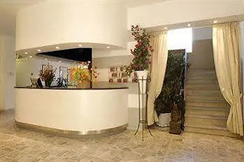 Ξενοδοχείο Royal Esplanade